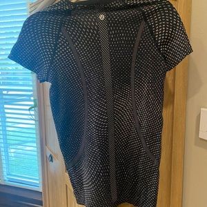 Swiftly tech short sleeve